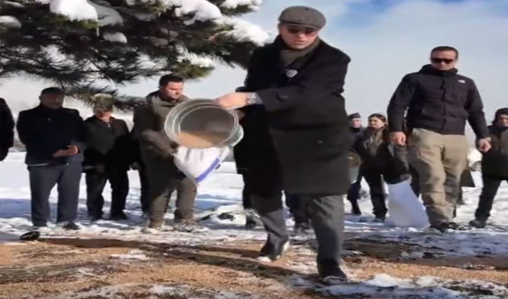 Amasya Valisi Önder Bakan’dan Yaban Hayvanları İçin Yem Desteği