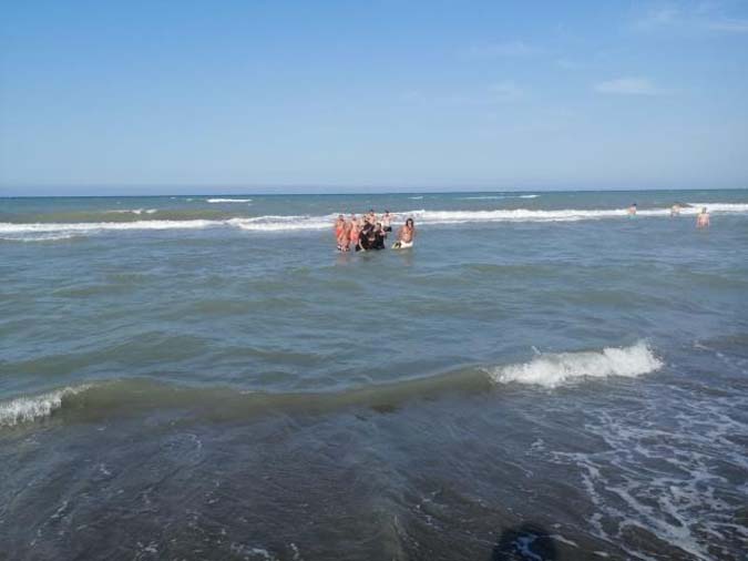Serinlemek İçin Denize Giren 16 Yaşındaki Kız Hastanede Hayatını Kaybetti