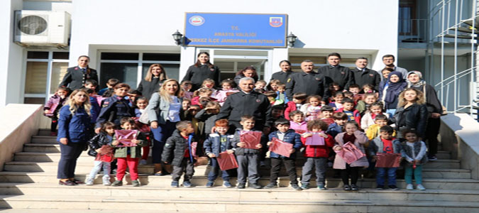 Amasya İl Jandarma Komutanlığı Tarafından Dünya Çocuk Kitapları Haftası Etkinliği