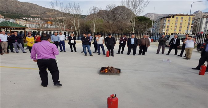 Amasya Milli Eğitim Müdürlüğü'nde Yangın Tatbikatı Yapıldı