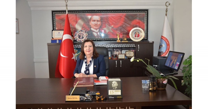 Gümüşhacıköy Belediyesi'nden Esnafa Kira Jesti