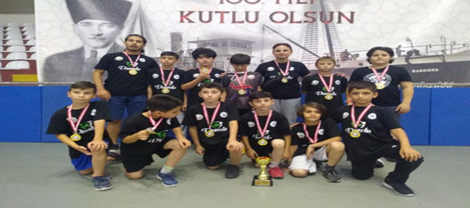 Mini Mini Hentbol Türkiye Şampiyonası Sona Erdi